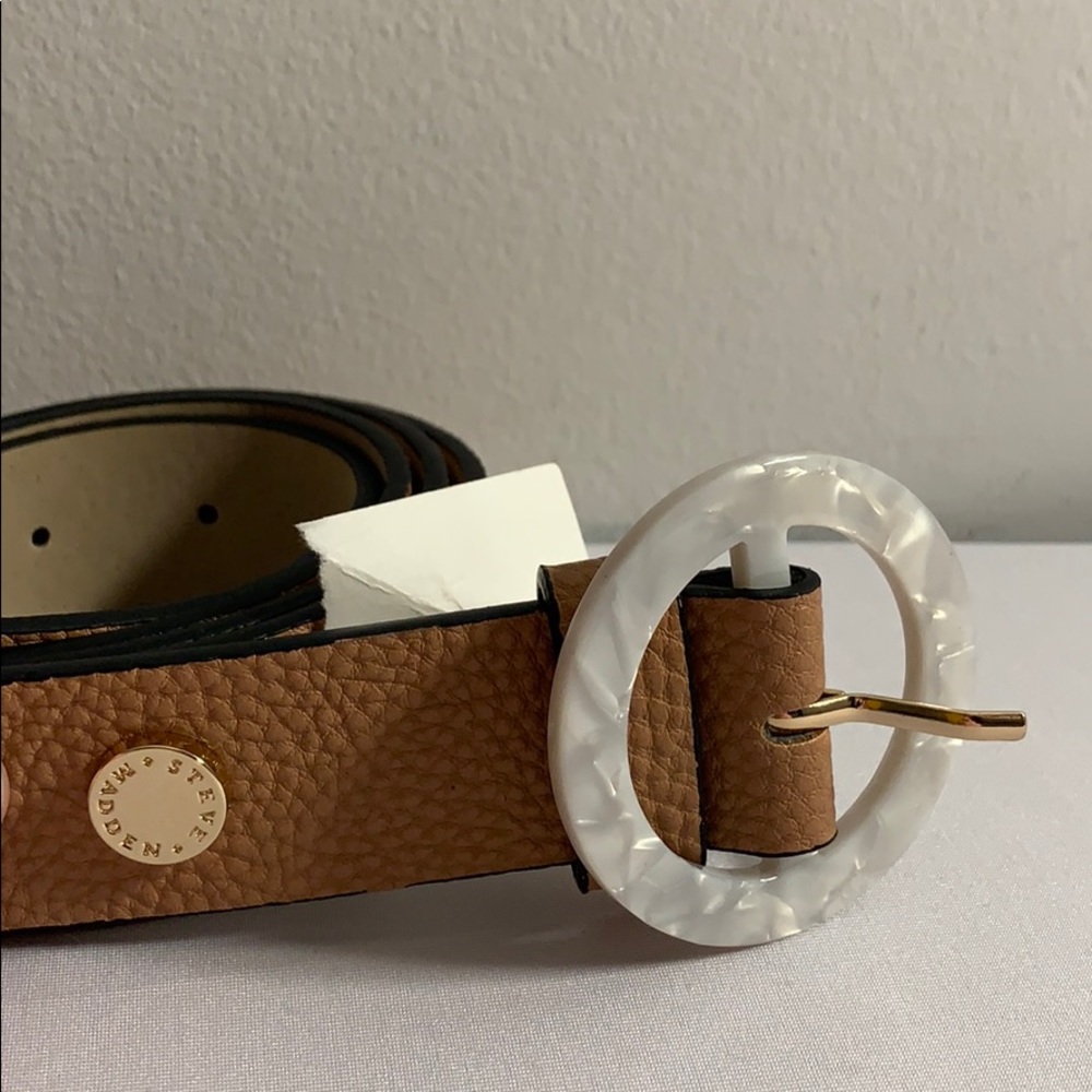 Steve Madden Brown Belt with White Buckle